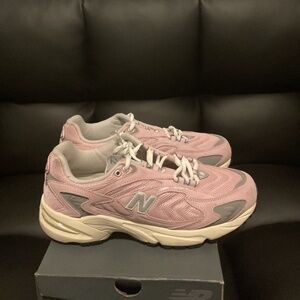 New Balance 725V1 Athletic Shoe - Mid-Century Pink / Slate Grey / Metallic